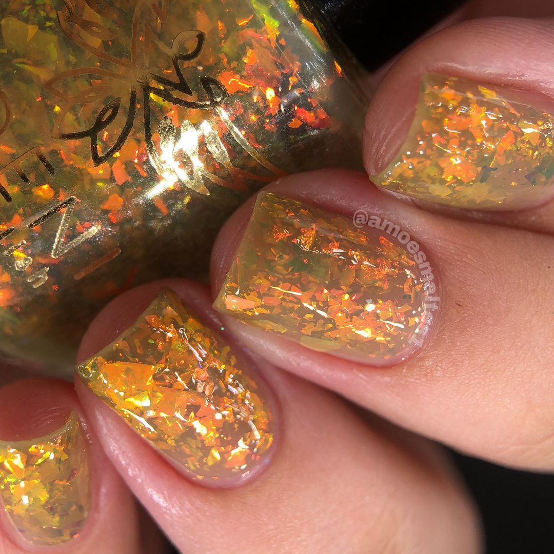 Phoenix Polish - I'm not a Princess ( iridescent +Flakies) I Love My Polish