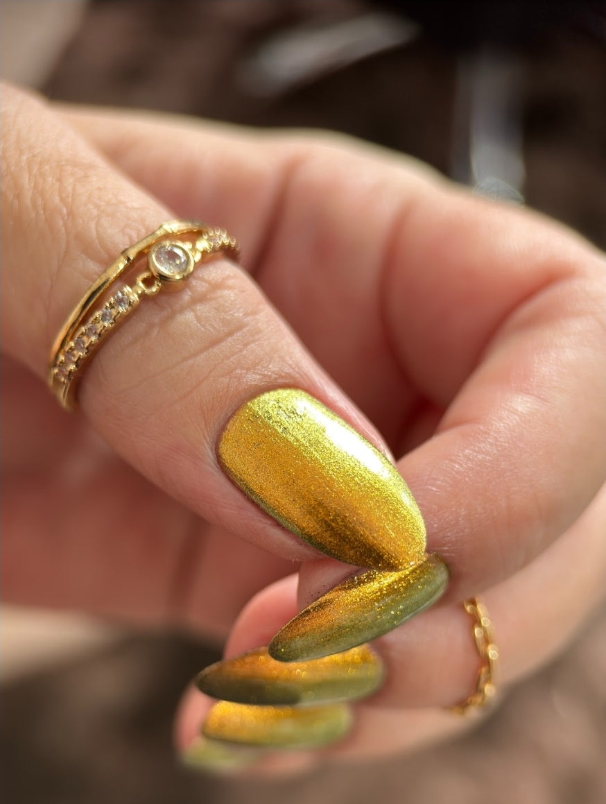 Phoenix Polish- Golden Bellied Starfrontlet I Love My Polish