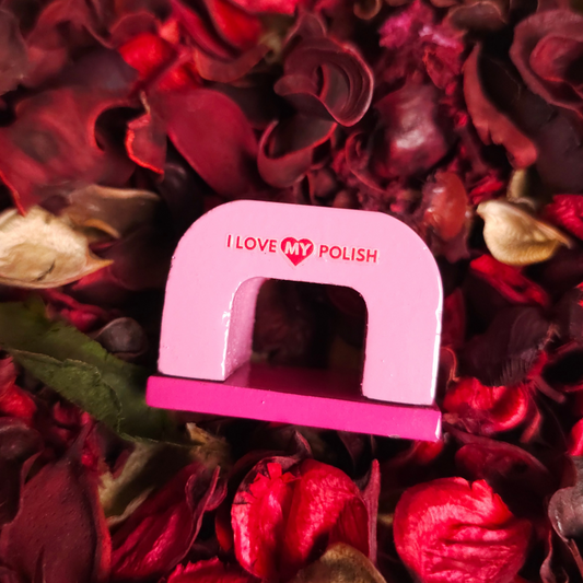 ILMP Horse-shoe Nail Magnet I Love My Polish