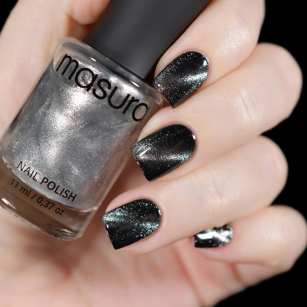 Masura- White Cat (Magnetic) I Love My Polish
