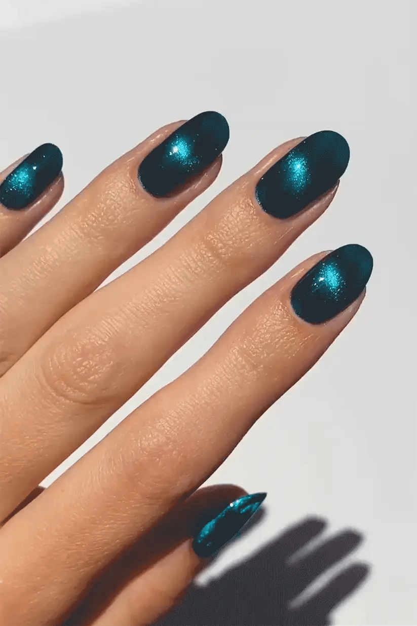 Cirque Colors- Mobius I Love My Polish