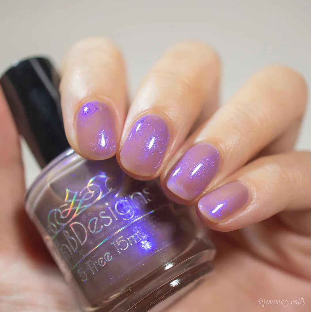 Lynb Designs- Embrace the Mess I Love My Polish