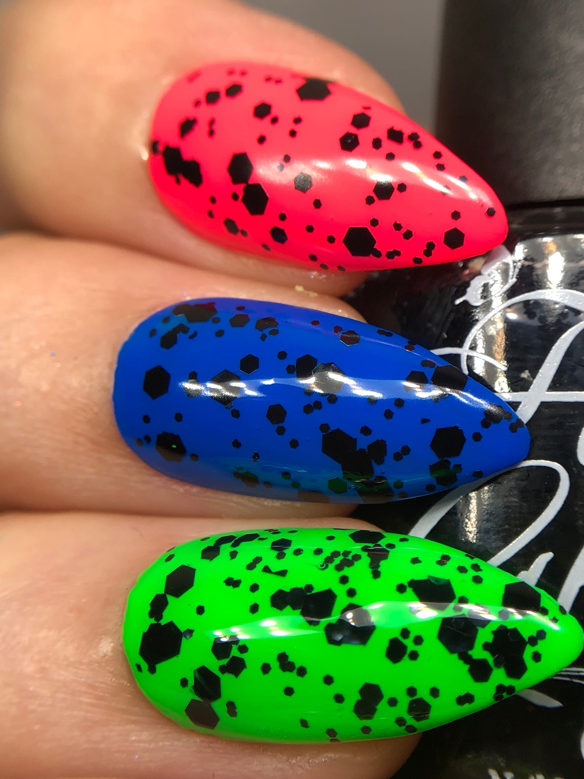 Fancy Gloss- Blackout I Love My Polish