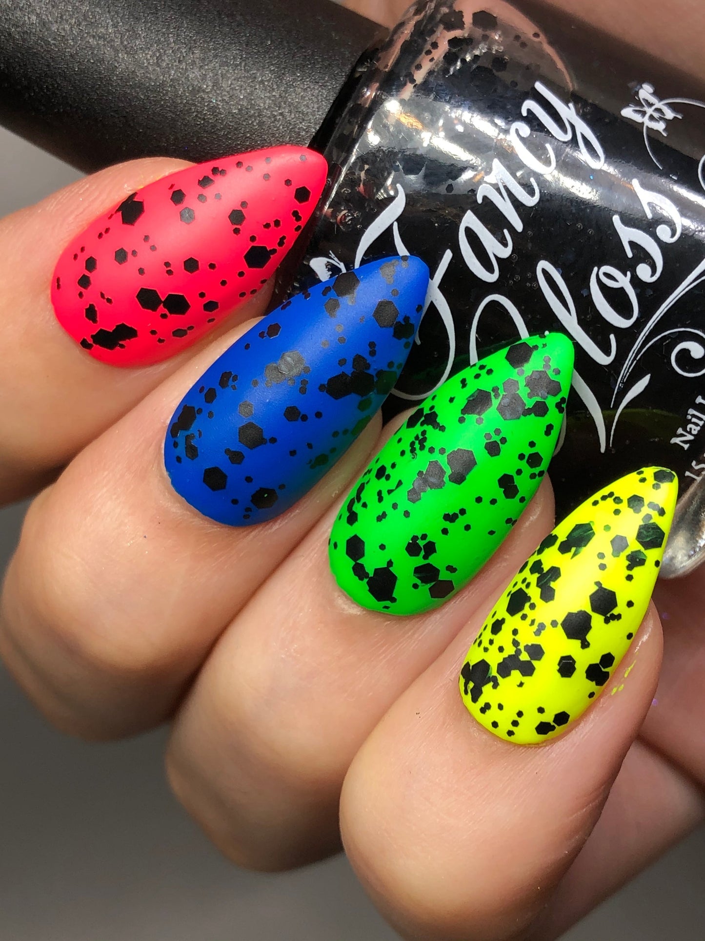 Fancy Gloss- Blackout I Love My Polish