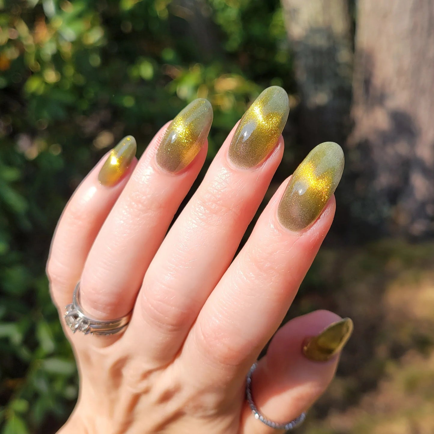 Bees Knees Lacquer-That's Who We're Born to Be I Love My Polish