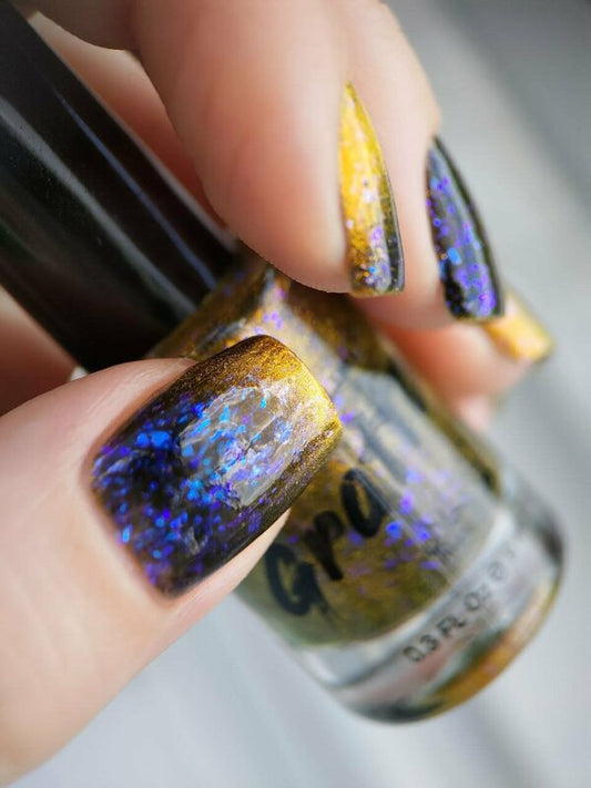 Grattol- Queen Leila I Love My Polish