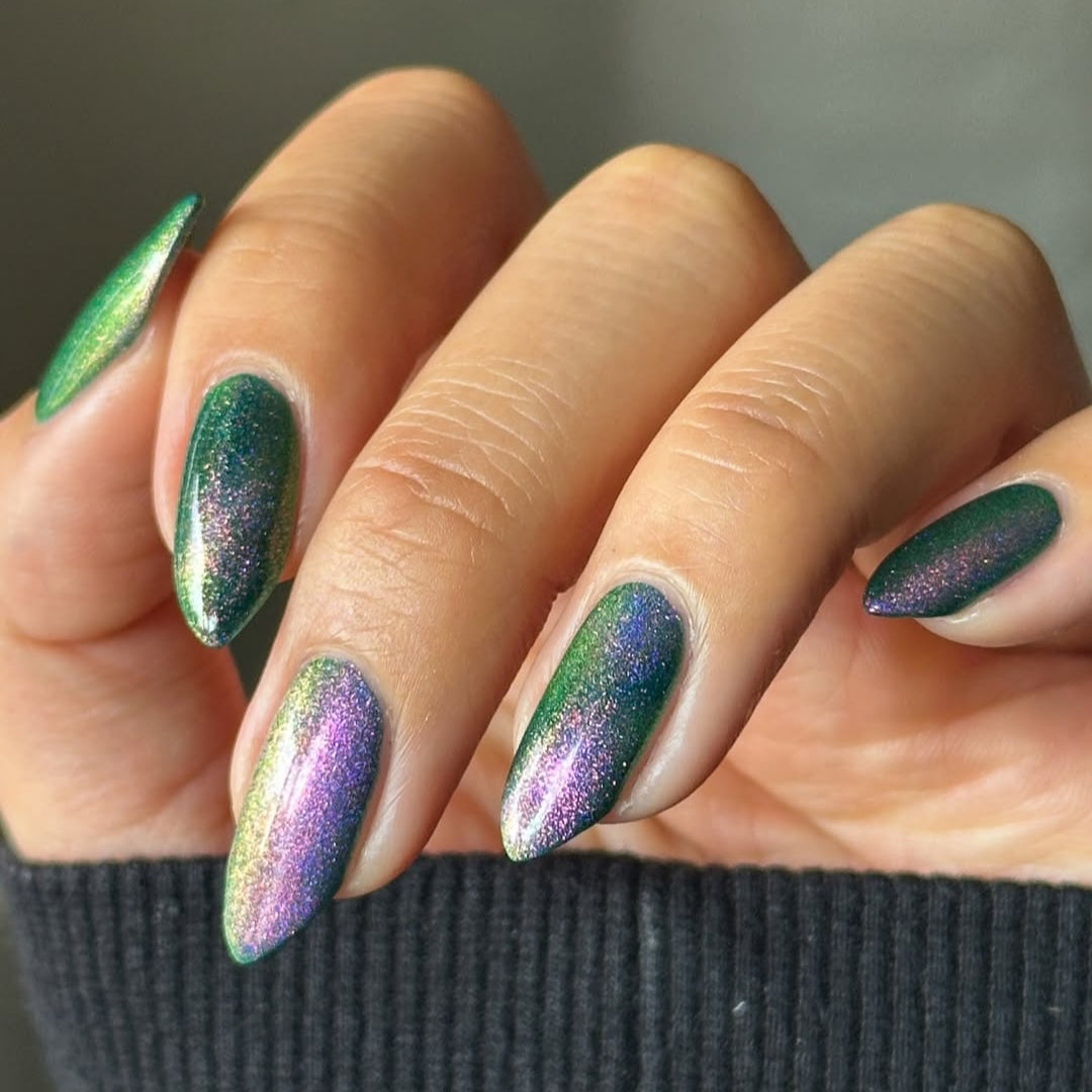 Royla Lee | Feathered Illusion I Love My Polish