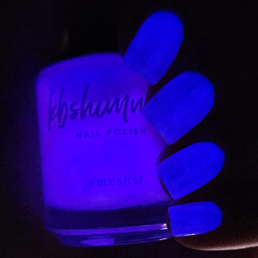 KBShimmer- Tulip To Apologize I Love My Polish